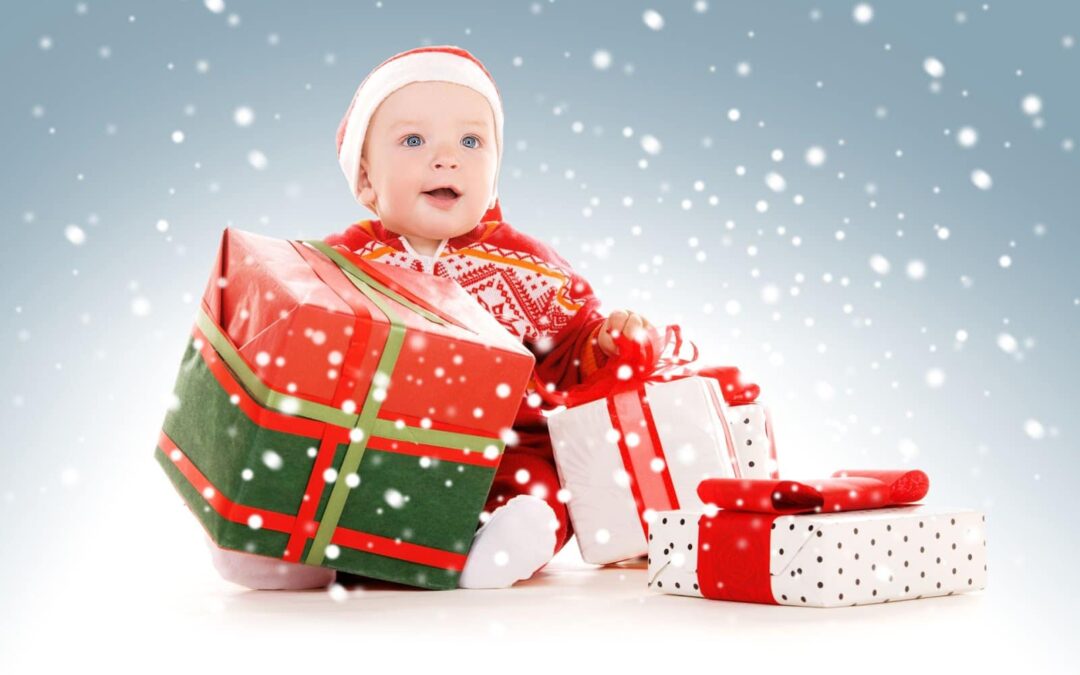 10 Holiday Gifts for New Parents